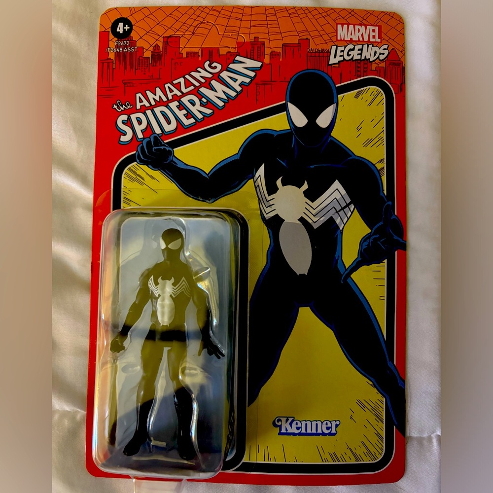 Spider-Man RARE PEG HOLE Intact! figure Black Costume